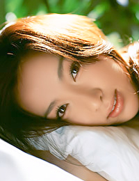 Saki Seto will make your day with this All Gravure photo gallery.