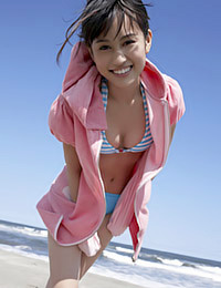 Atsuko Maeda once again graces your screen with her presence.